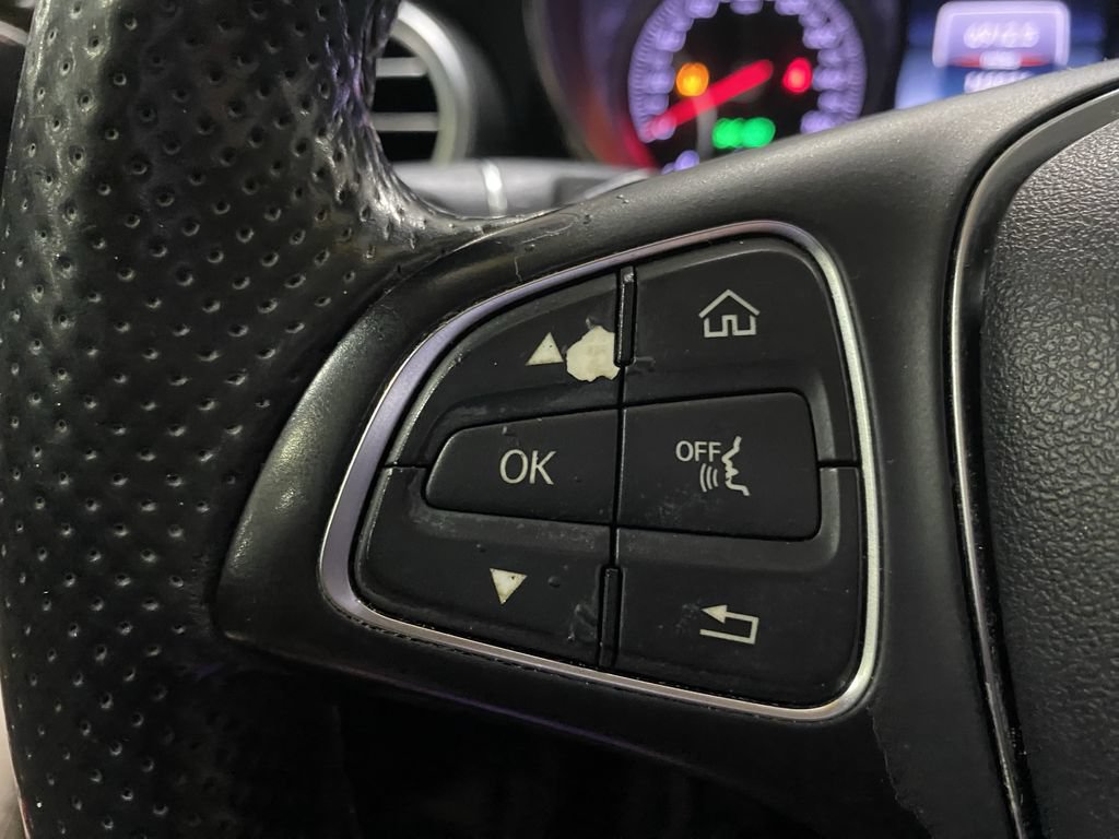 Used 2015 Mercedes-Benz C 300 4MATIC Sedan image 11