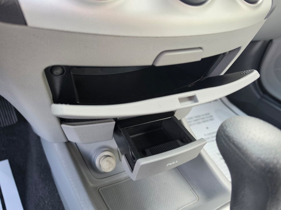 Used 2008 Hyundai Elantra SE FWD image 18