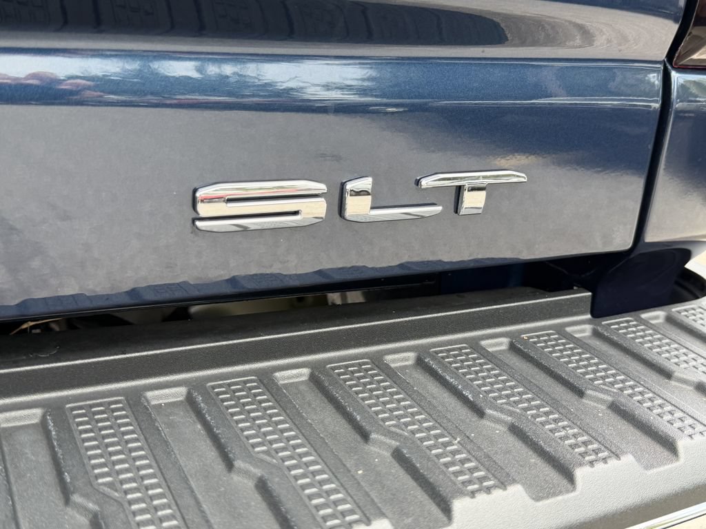 Used 2023 GMC Sierra 2500 SLT AWD/4WD image 16
