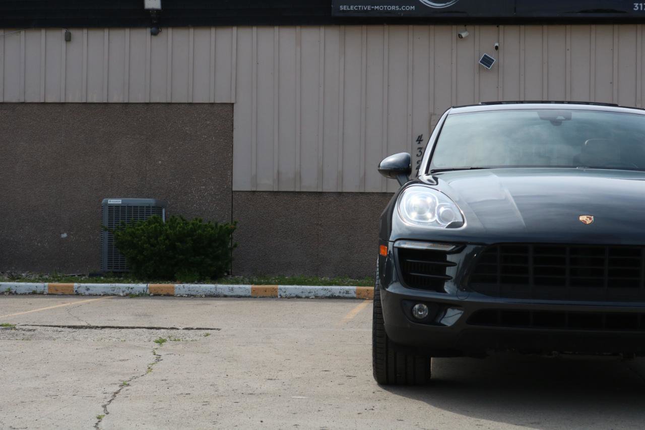 Used 2018 Porsche Macan S AWD/4WD image 3