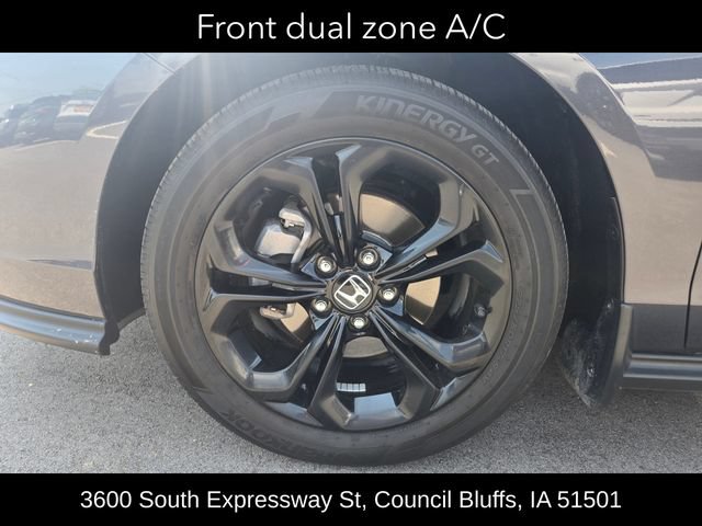 Used 2025 Honda Accord SE image 11