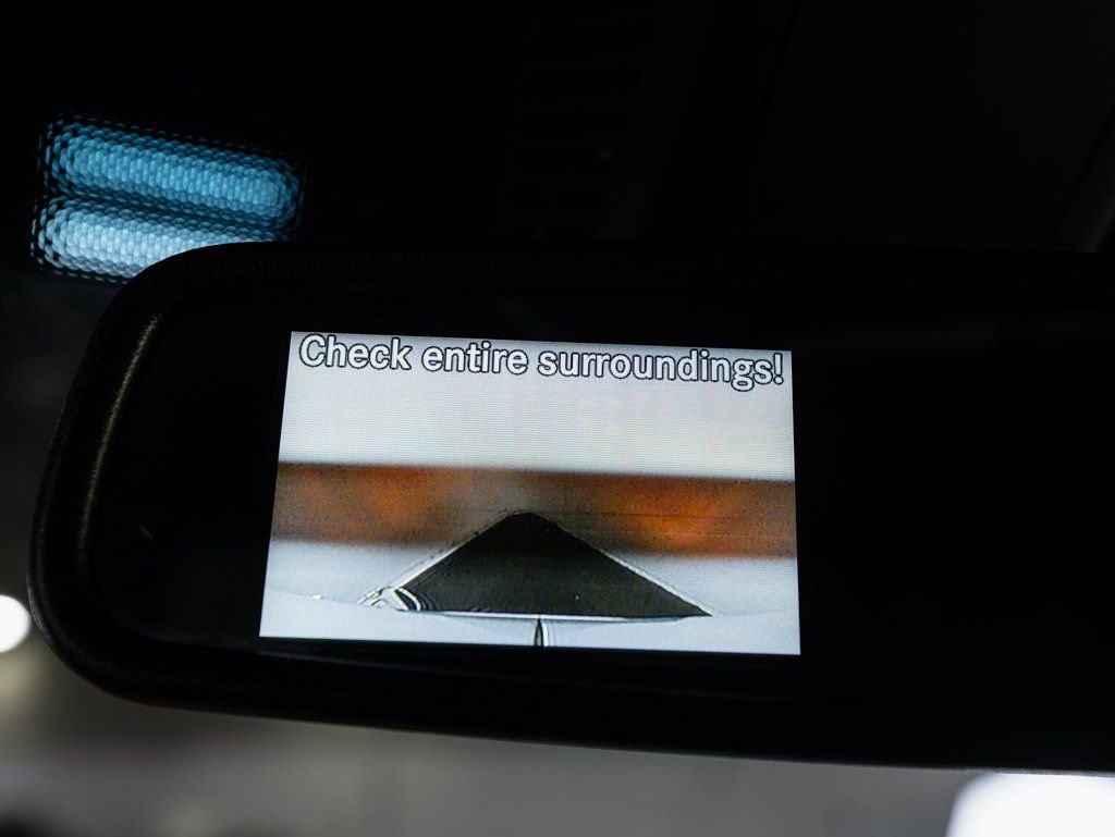 Used 2025 Mercedes-Benz Sprinter 2500 image 16