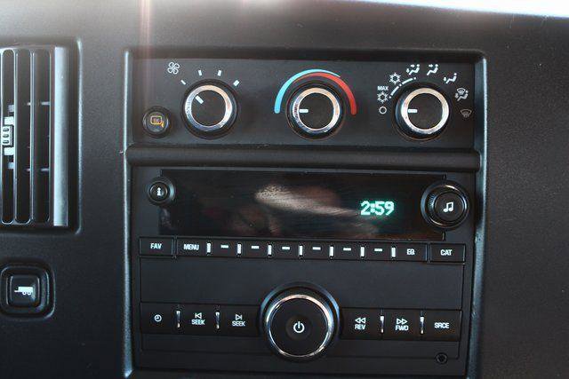 Used 2024 Chevrolet Express 3500 LT w/ LT Preferred Equipment Group image 13