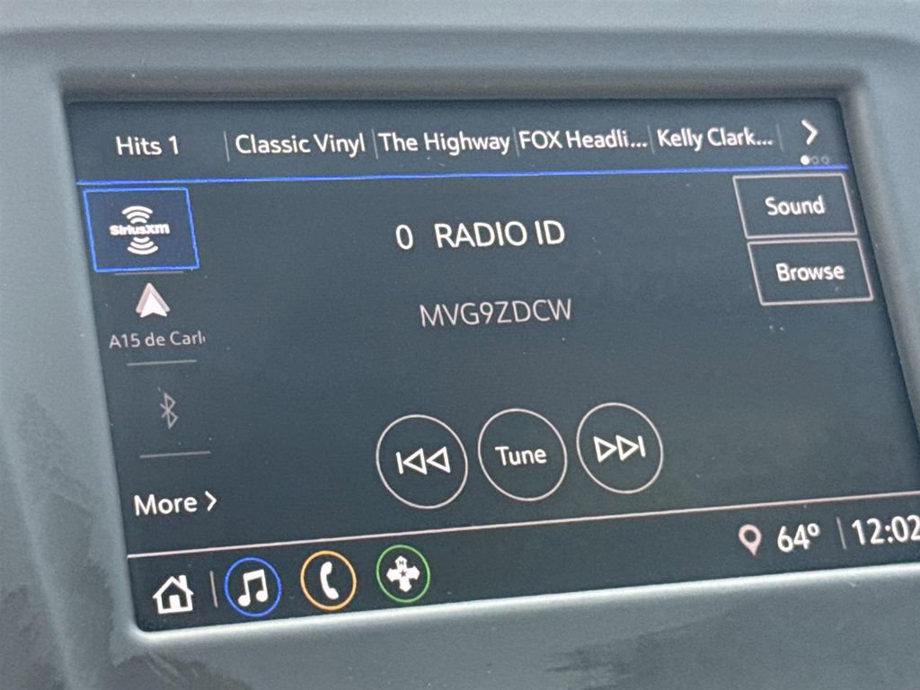 Used 2022 Chevrolet Equinox LS image 12