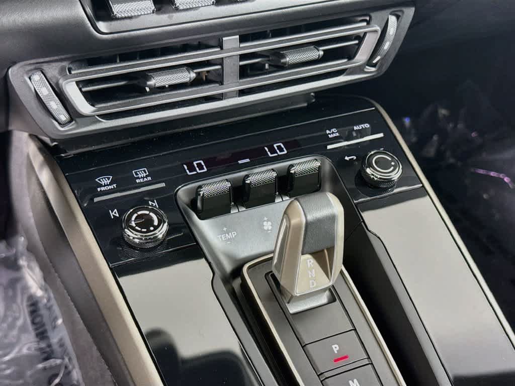 Certified 2025 Porsche 911 Turbo S AWD/4WD image 16