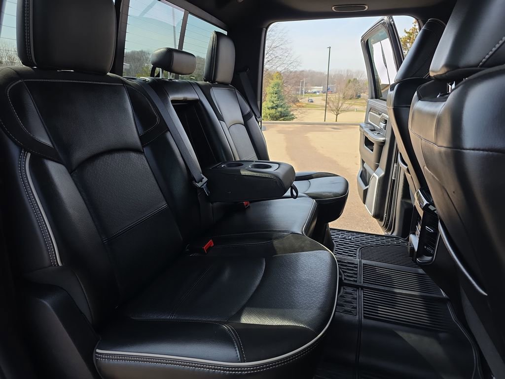 Used 2020 RAM 3500 Laramie image 11
