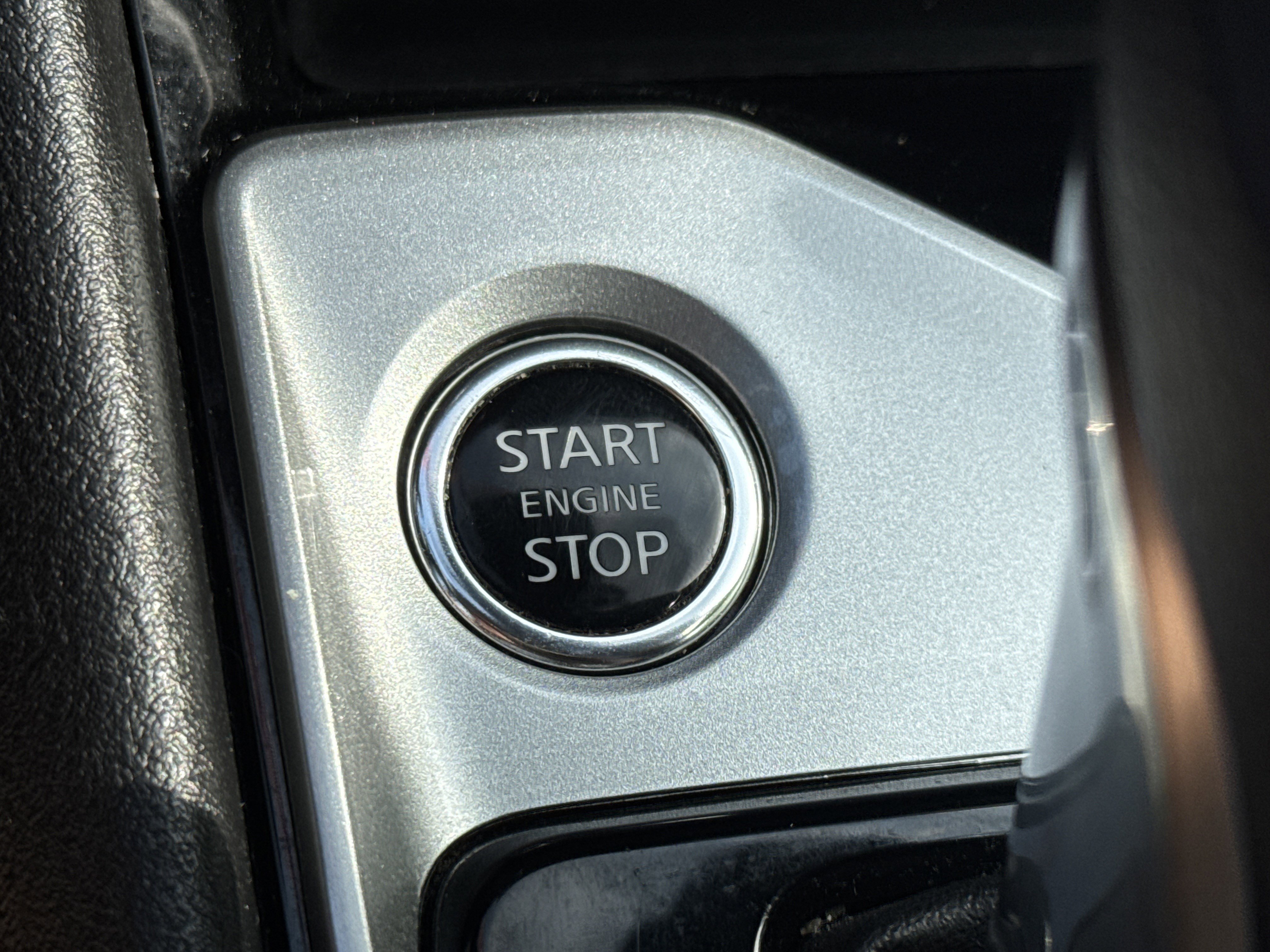 Used 2024 Nissan Altima 2.5 SV image 24