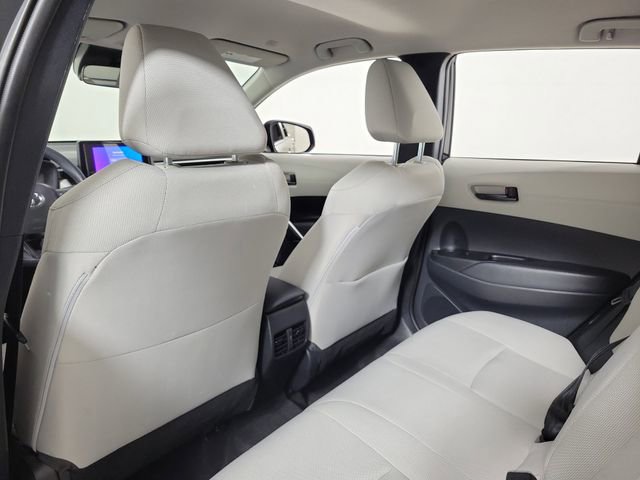 Used 2025 Toyota Corolla Cross L FWD image 11