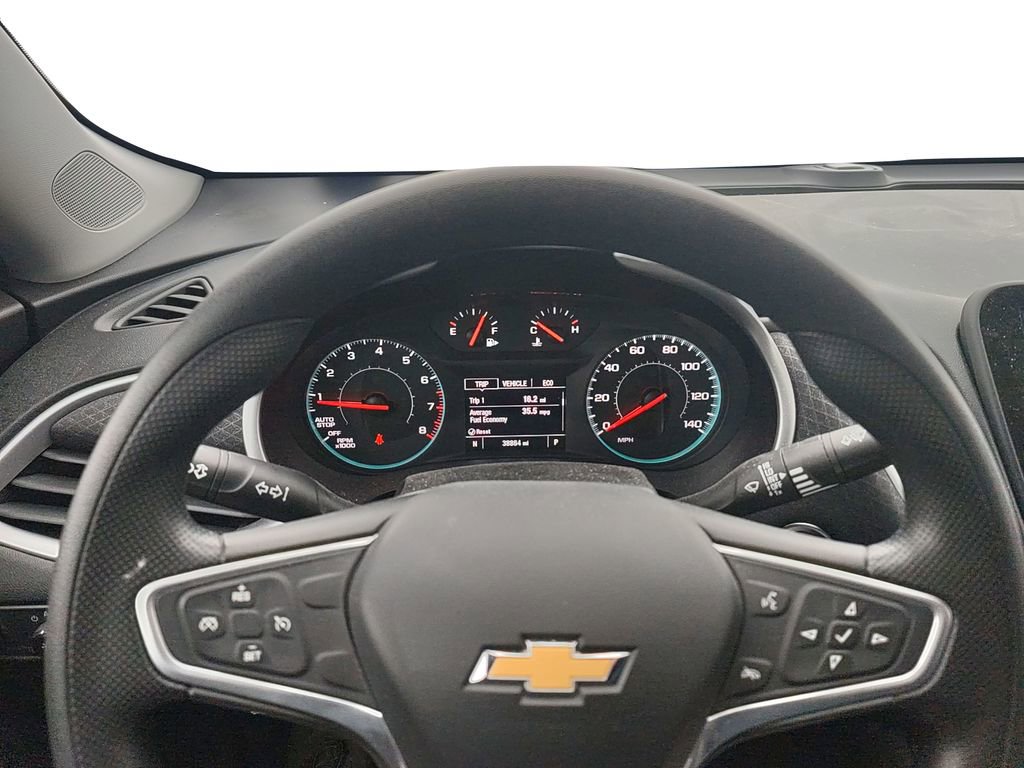 Used 2022 Chevrolet Malibu LS image 9