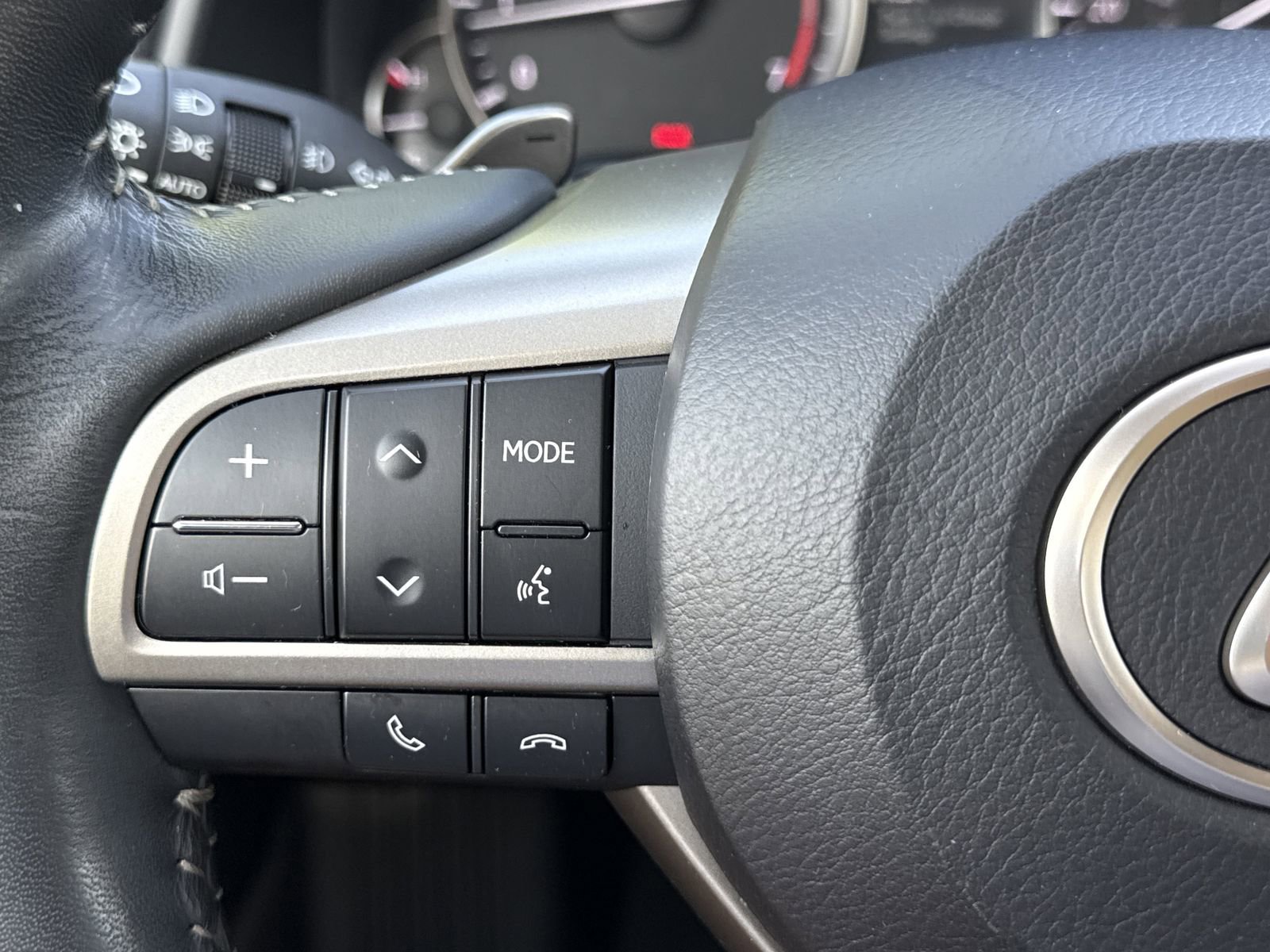 Used 2022 Lexus RX 350 FWD w/ Premium Package image 21