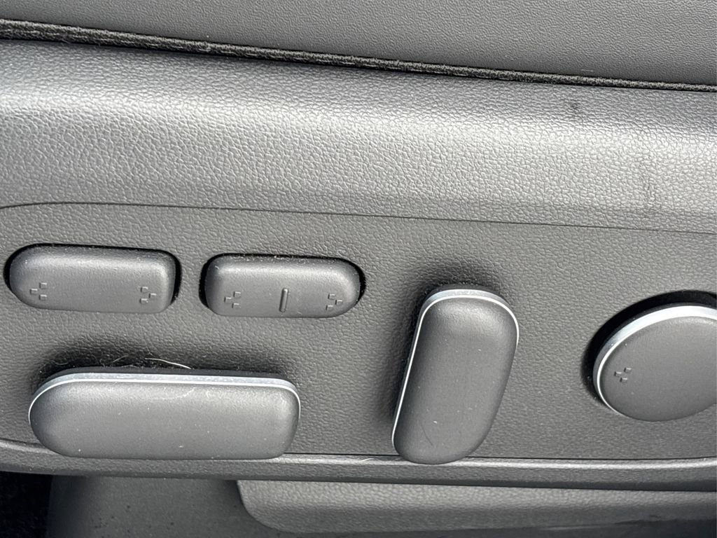 Used 2025 Hyundai Ioniq 5 Limited image 39