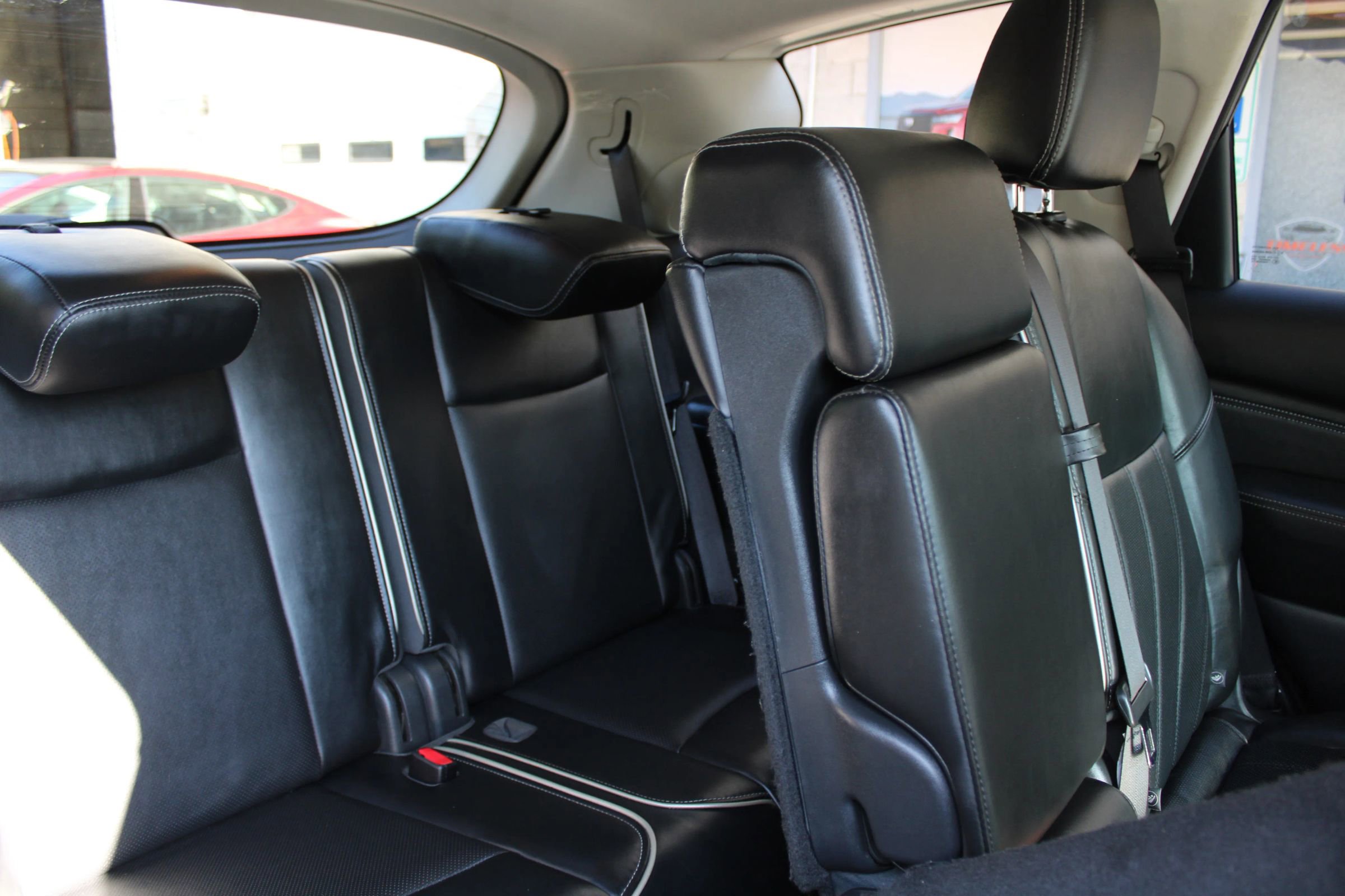 Used 2017 INFINITI QX60 AWD w/ Premium Plus Package image 19