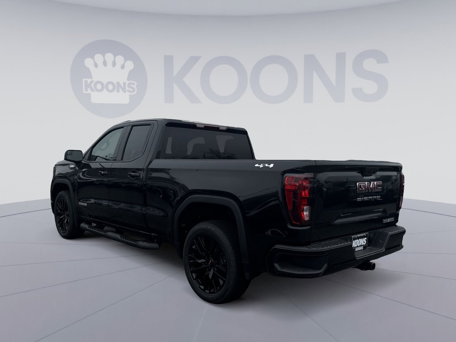 New 2026 GMC Sierra 1500 Elevation w/ Elevation Select Package AWD/4WD image 4