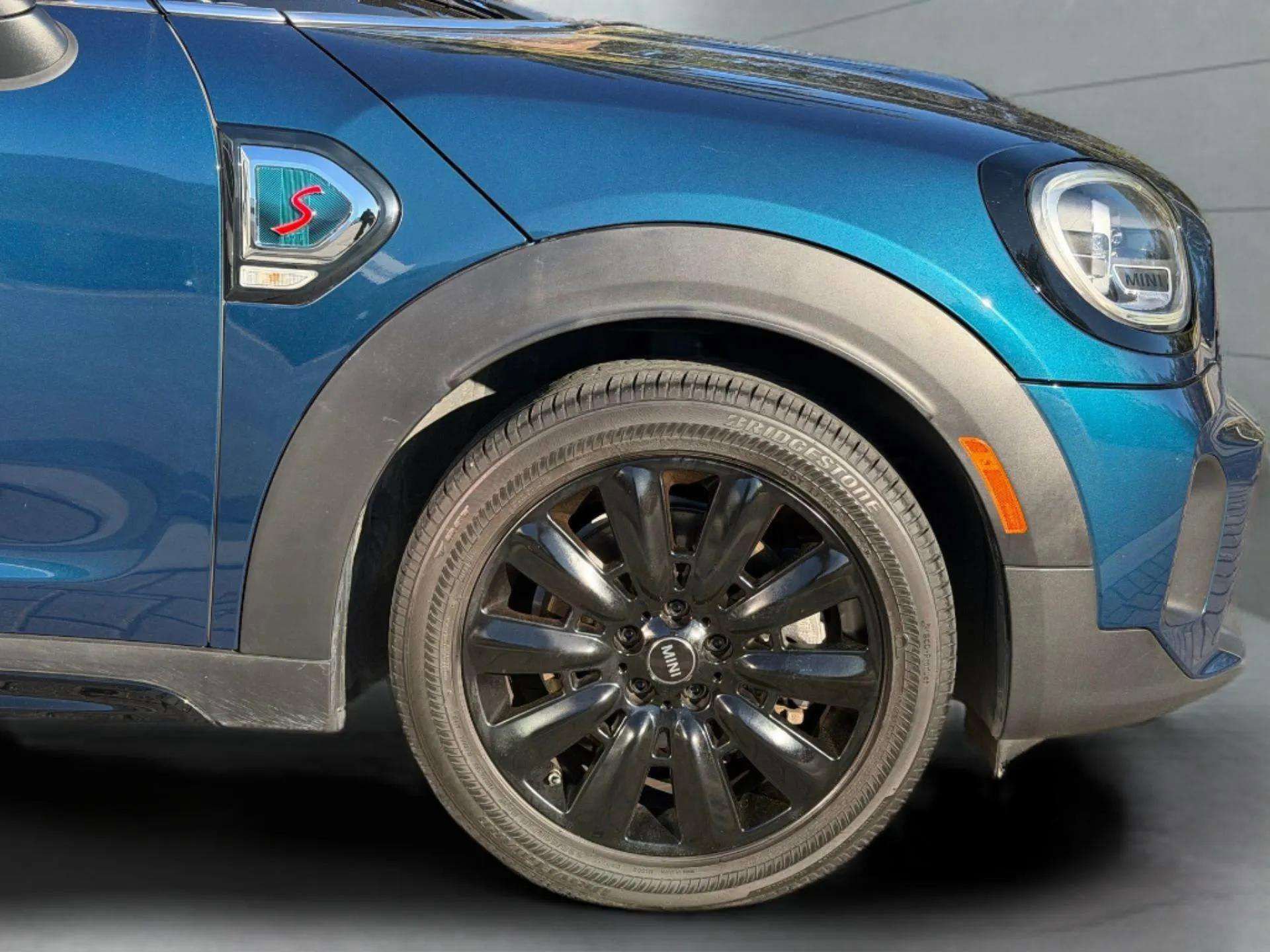 Used 2022 MINI Cooper Countryman S w/ Boardwalk Edition image 6