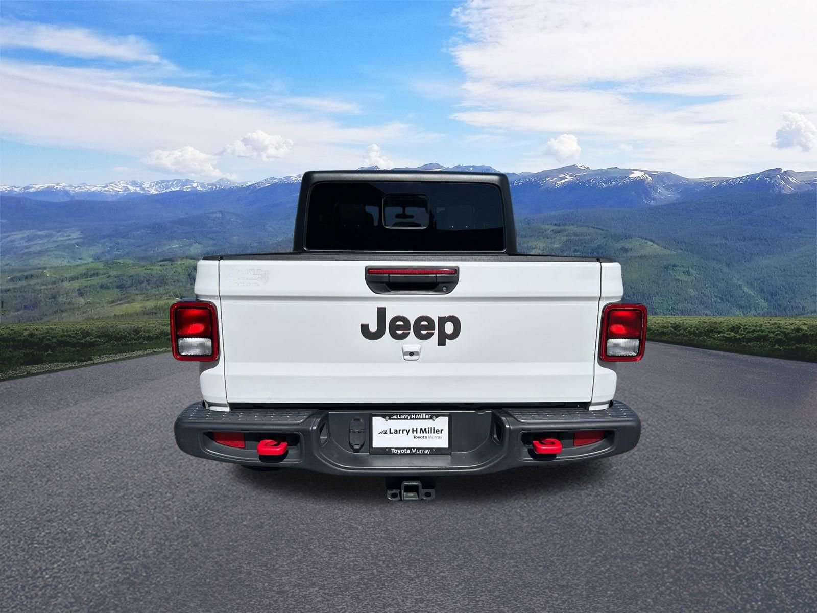 Used 2023 Jeep Gladiator Rubicon w/ Cold Weather Group AWD/4WD image 4