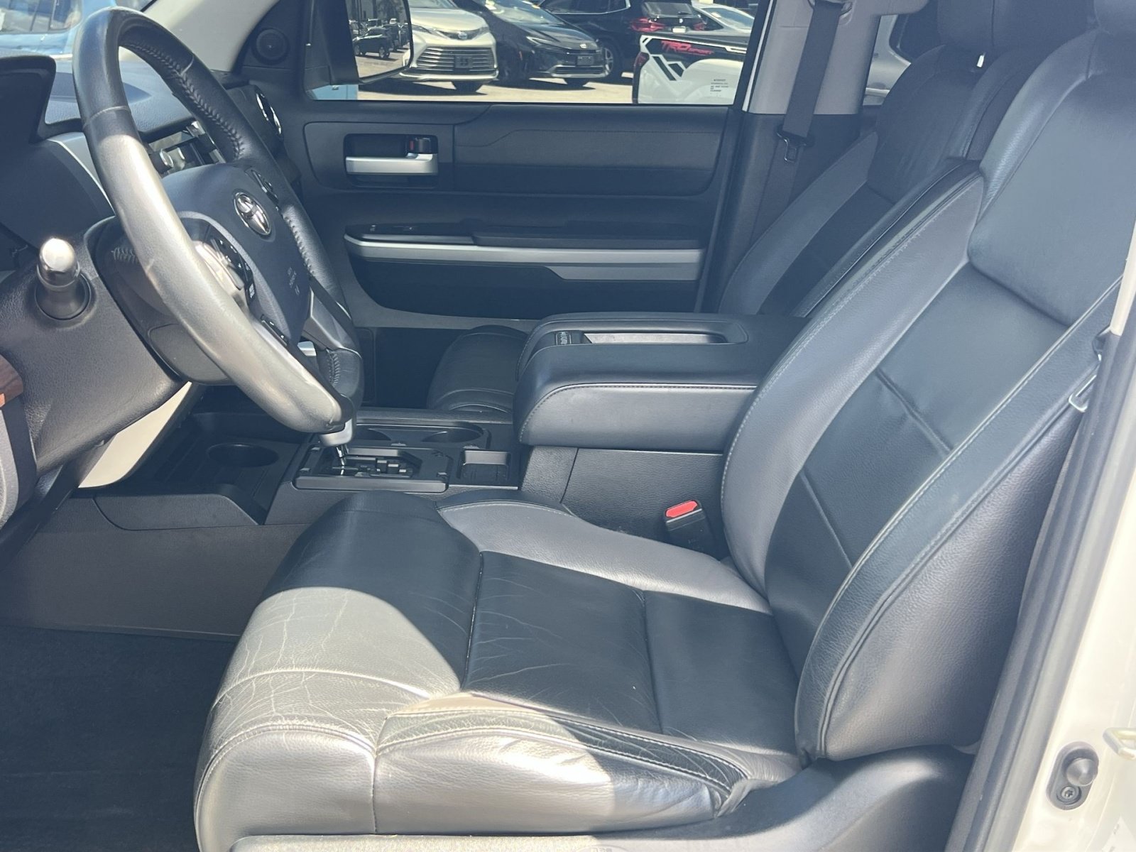 Used 2020 Toyota Tundra Limited w/ Limited Premium Package AWD/4WD image 13