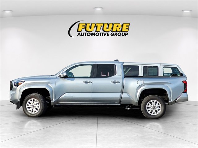 Used 2024 Toyota Tacoma SR5 image 8