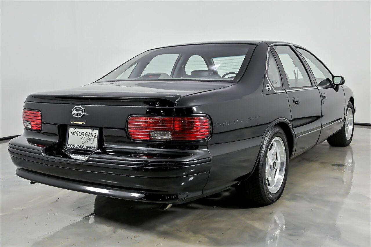 Used 1994 Chevrolet Impala SS RWD image 9