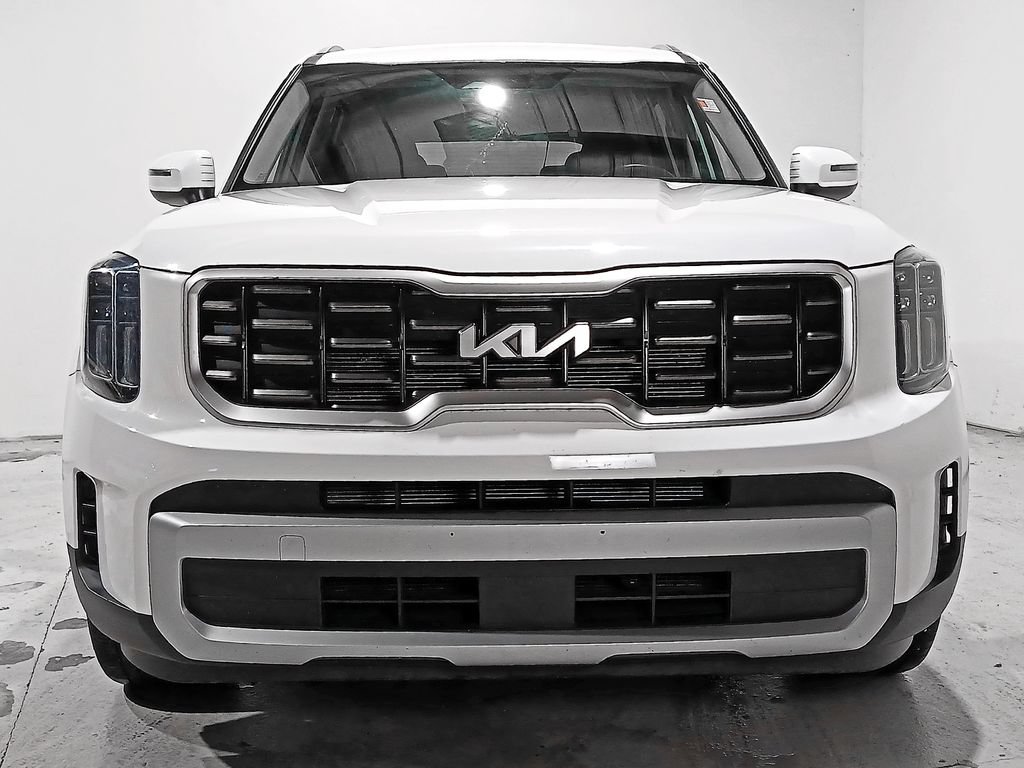 Used 2025 Kia Telluride S FWD image 2