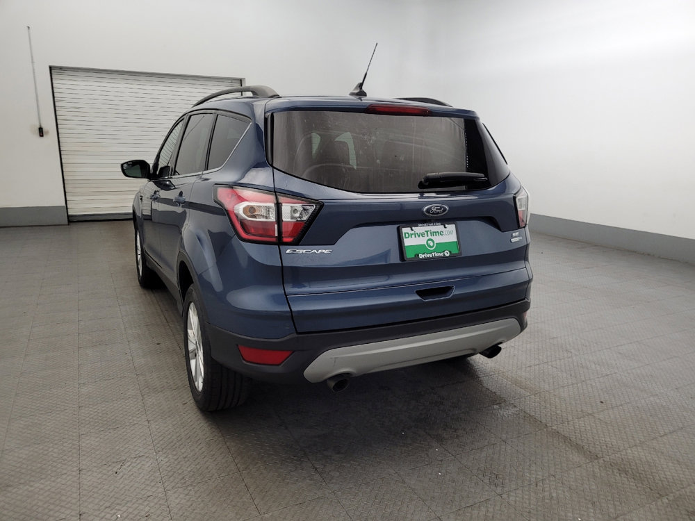 Used 2018 Ford Escape SE w/ SE Sync 3 Package image 6
