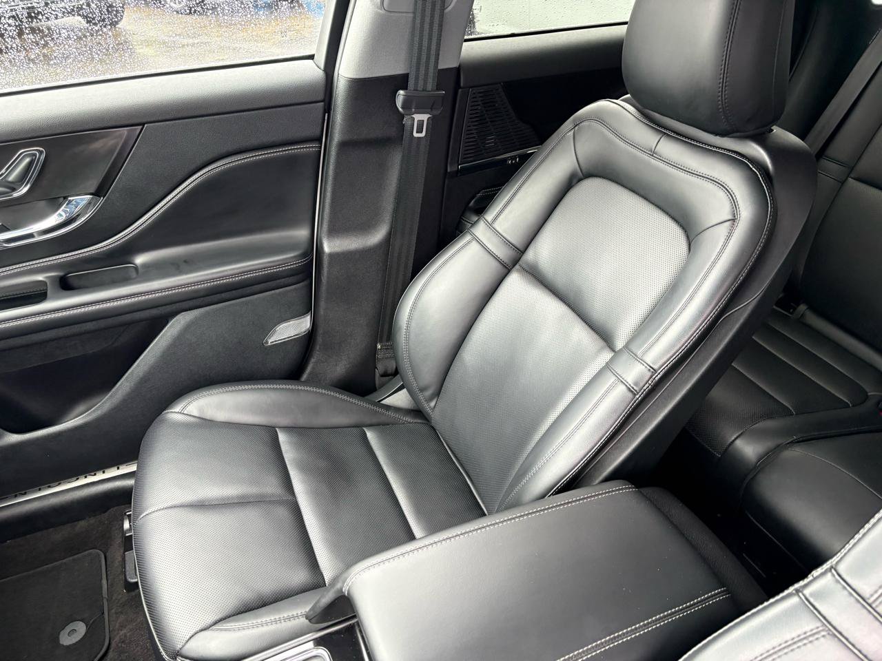 Used 2022 Lincoln Corsair AWD w/ Equipment Group 101A image 20