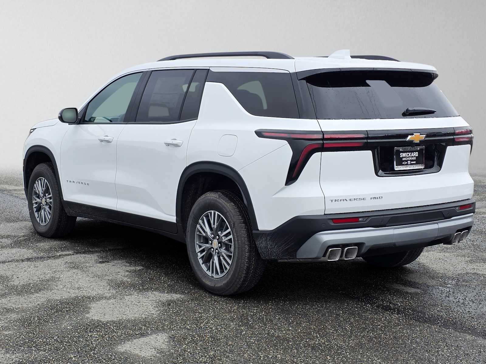 New 2027 Chevrolet Traverse LT AWD/4WD image 5