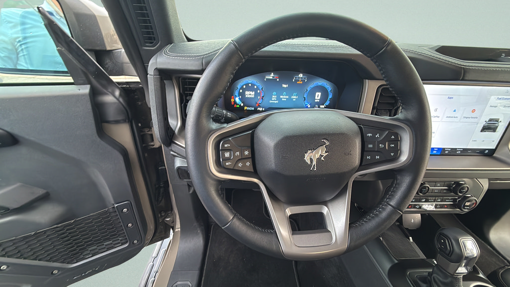 Certified 2025 Ford Bronco Outer Banks AWD/4WD image 39