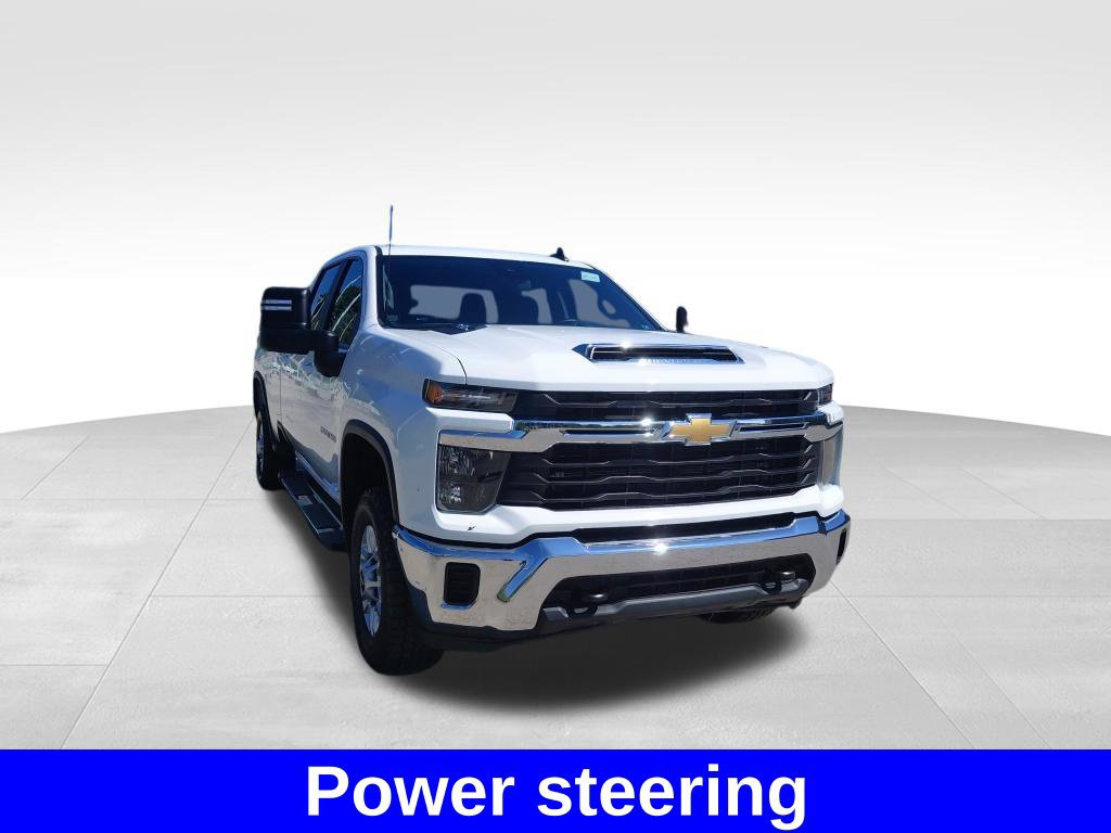 Used 2026 Chevrolet Silverado 2500 LT AWD/4WD image 5