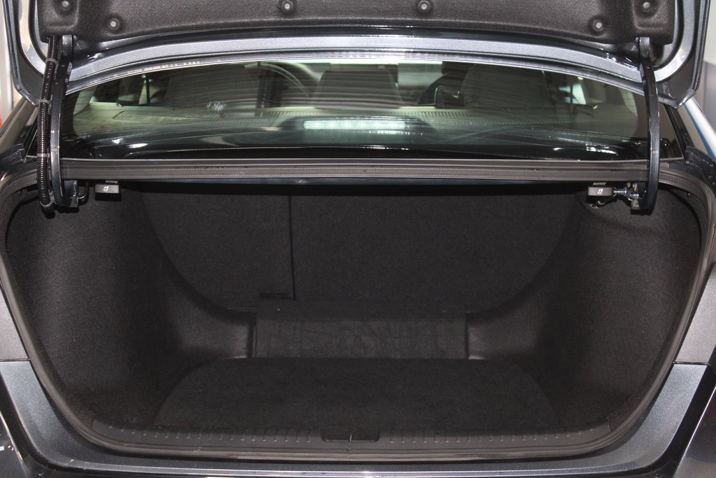 Used 2025 Honda Accord SE image 42