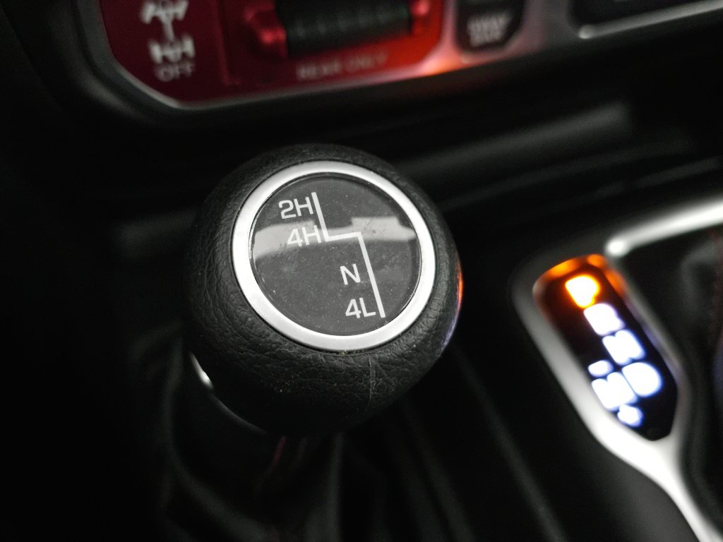 Used 2021 Jeep Wrangler Unlimited Rubicon AWD/4WD image 34
