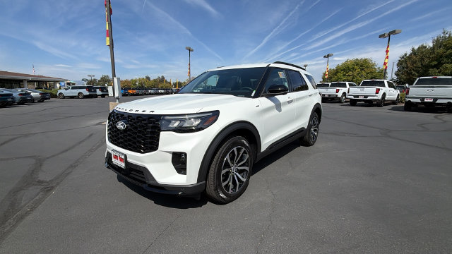 New 2027 Ford Explorer ST-Line