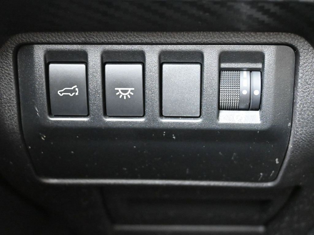 Used 2024 Subaru Ascent Premium w/ Convenience Package image 27