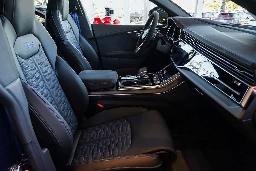 New 2026 Audi RS Q8 performance image 19