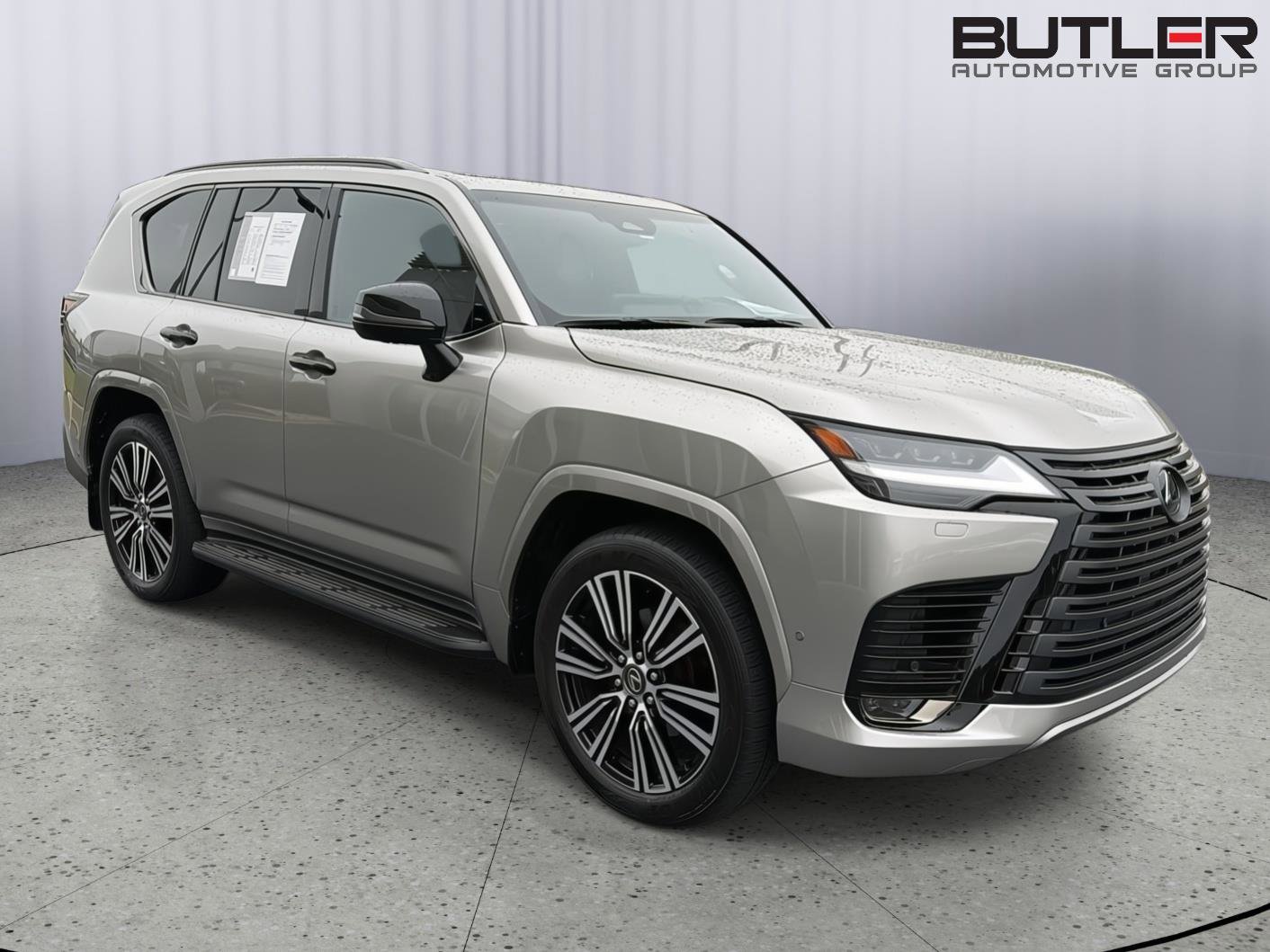 Certified 2025 Lexus LX 700h Luxury w/ Appearance Package AWD/4WD image 8