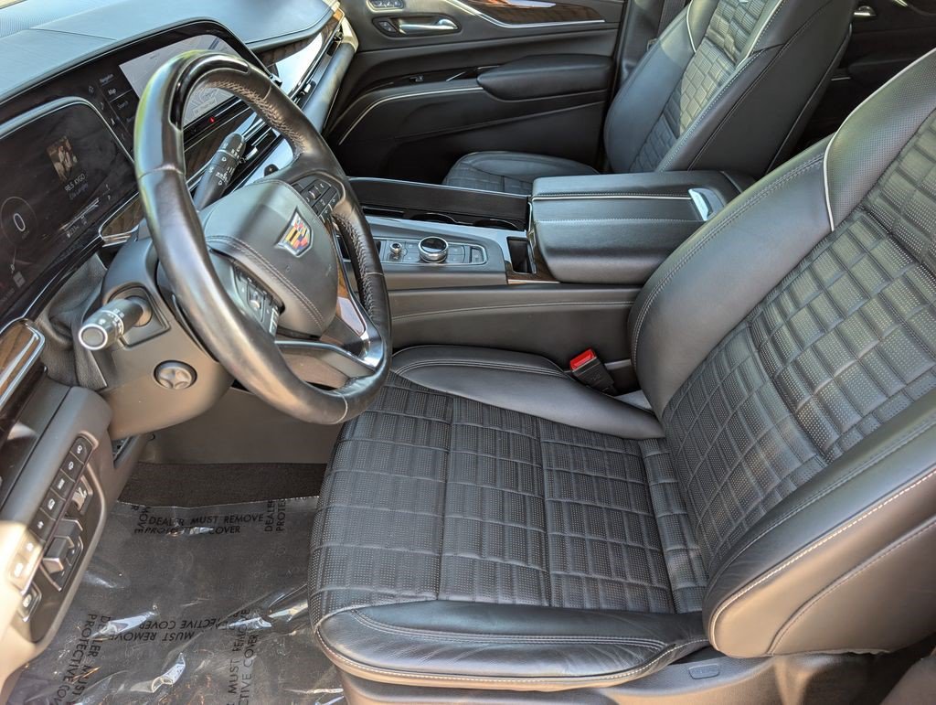 Certified 2024 Cadillac Escalade ESV Sport Platinum AWD/4WD image 11