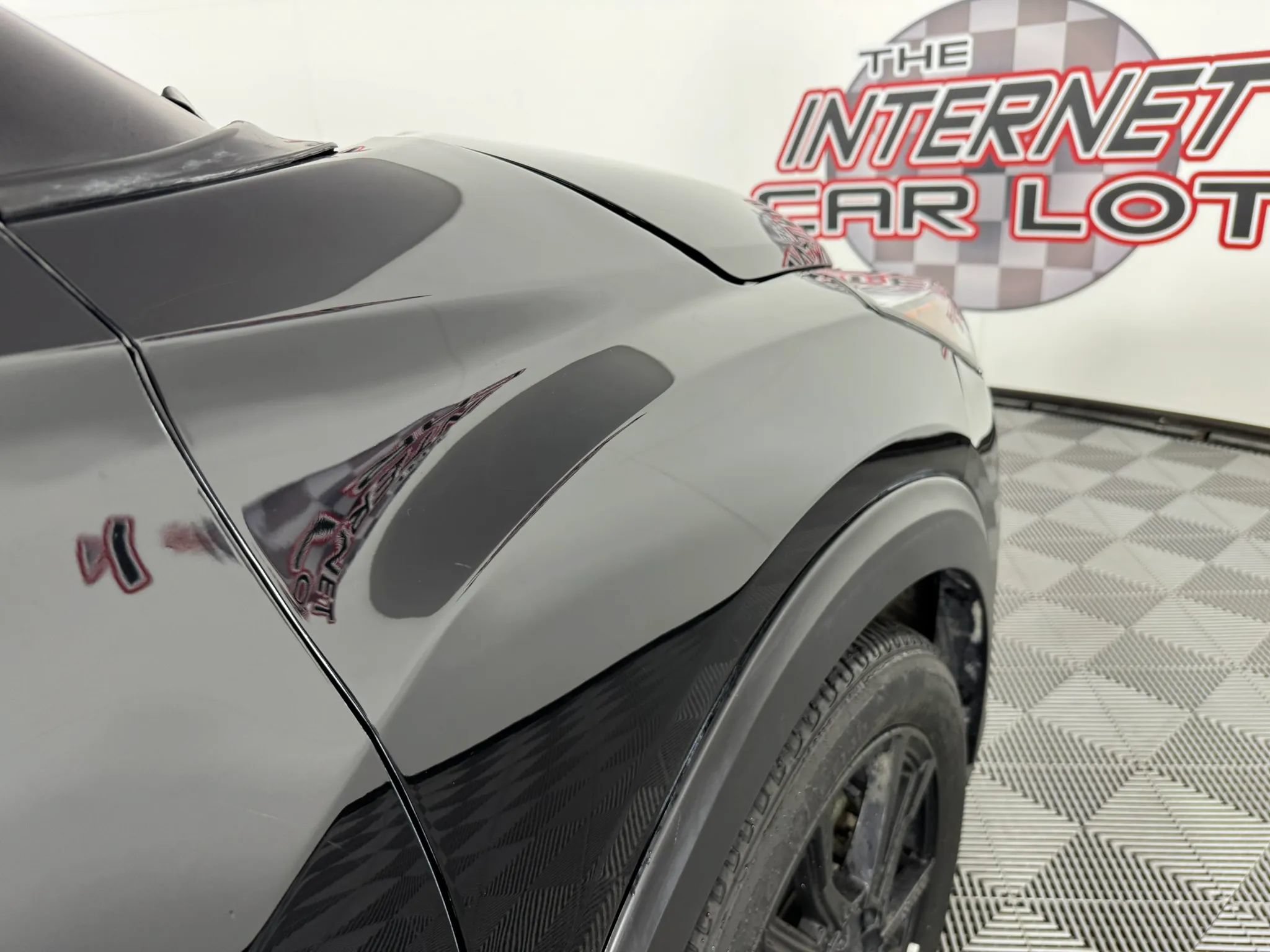 Used 2024 Nissan Kicks SR FWD image 31