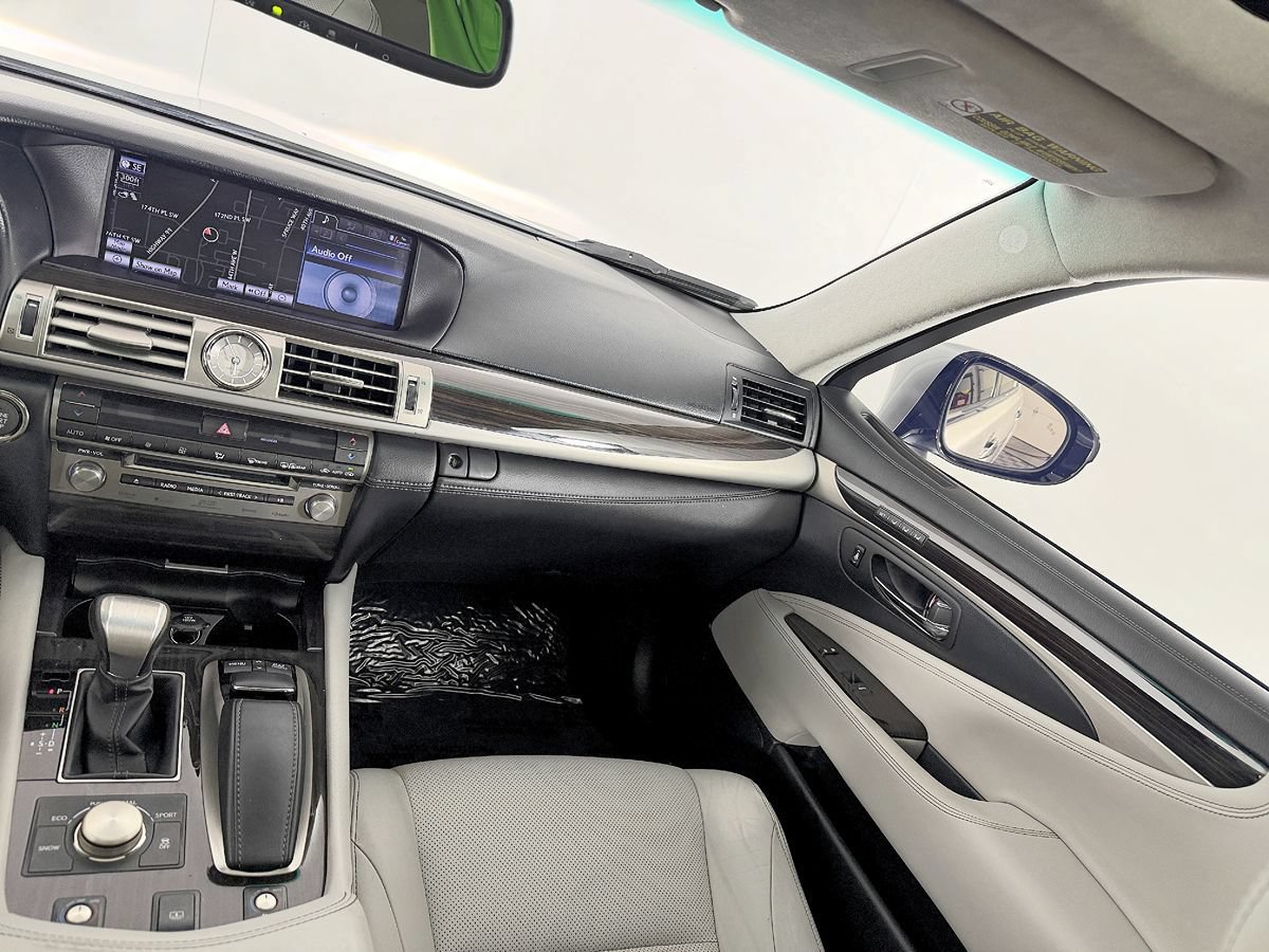 Used 2014 Lexus LS 460 w/ Comfort Package RWD image 61