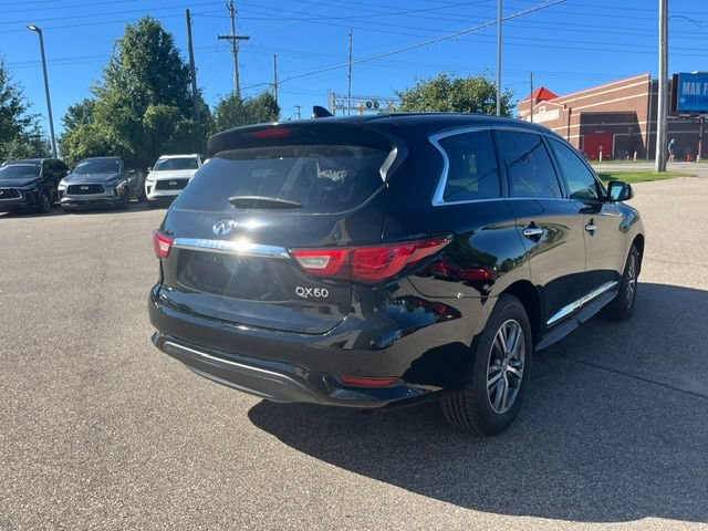 Used 2017 INFINITI QX60 FWD image 3