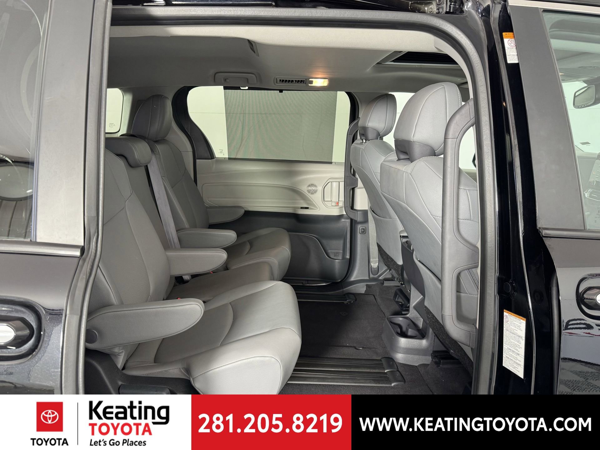 Certified 2024 Toyota Sienna XLE image 20