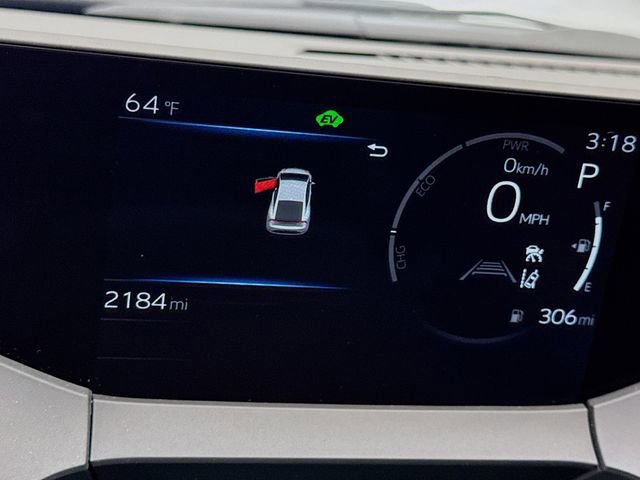 Used 2024 Toyota Prius XLE image 12