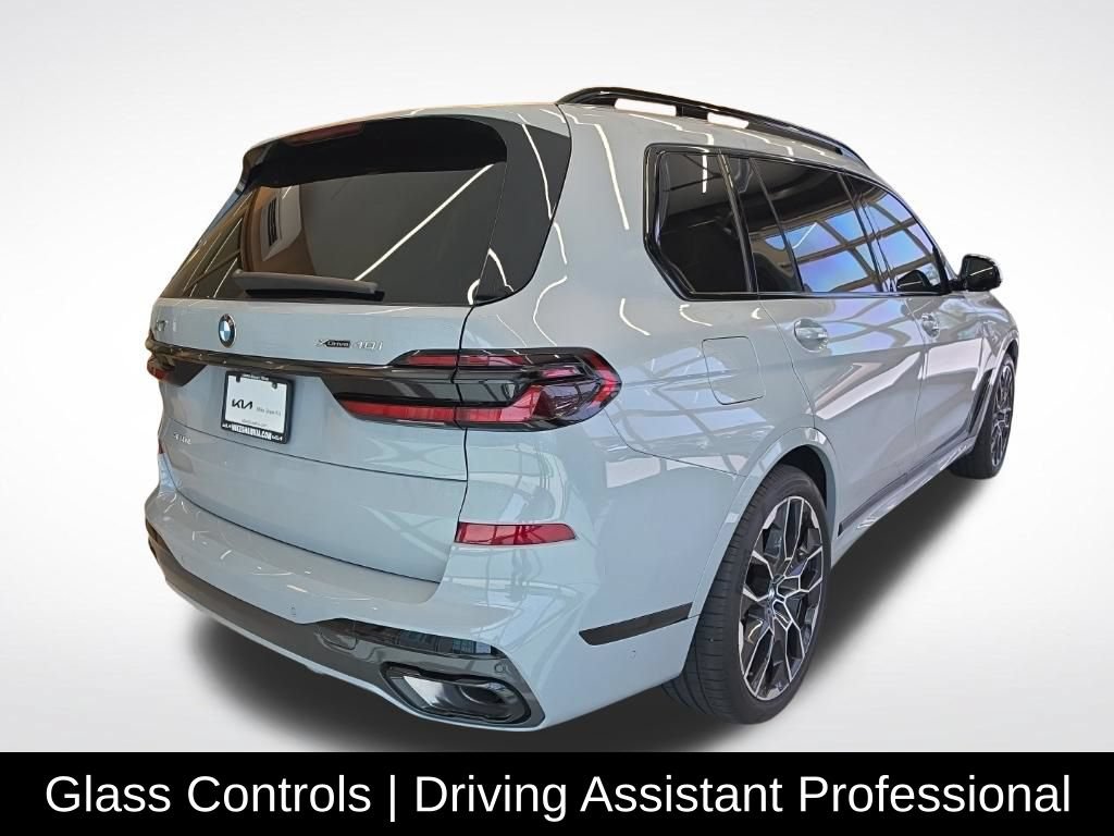 Used 2026 BMW X7 xDrive40i w/ Executive Package AWD/4WD image 15