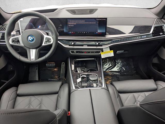 New 2026 BMW X5 xDrive50e w/ M Sport Package image 16