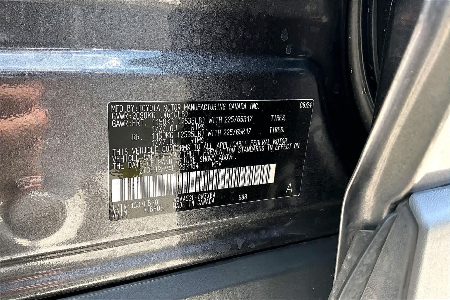 Used 2024 Toyota RAV4 LE FWD image 33