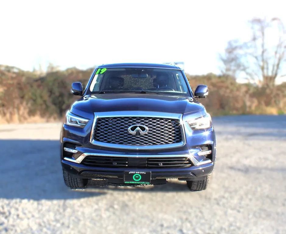 Used 2019 INFINITI QX80 Luxe AWD/4WD image 2