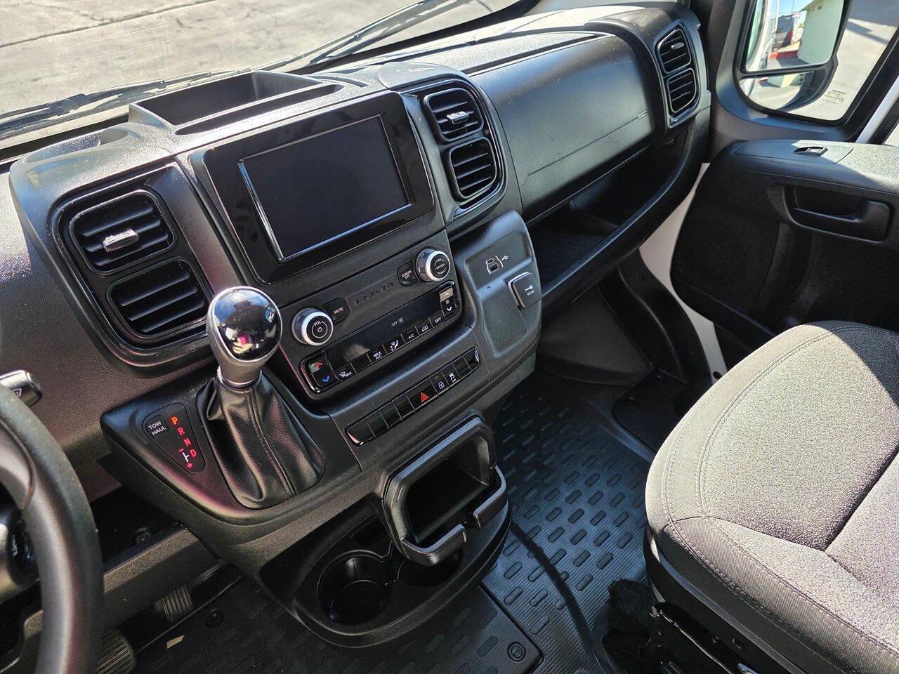 Used 2023 RAM ProMaster 2500 FWD image 17