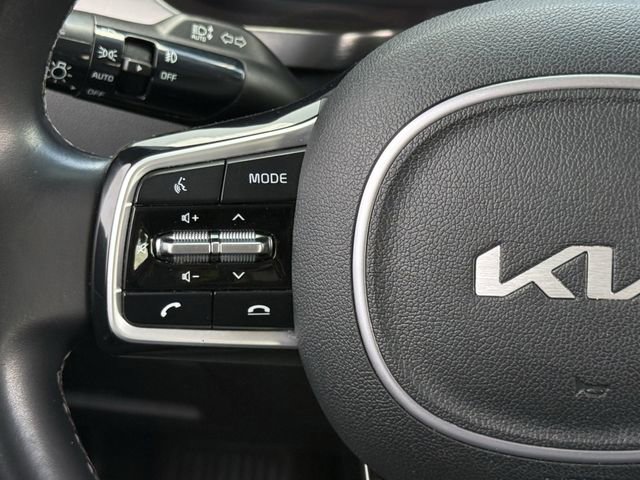 Used 2022 Kia Sorento SX image 13