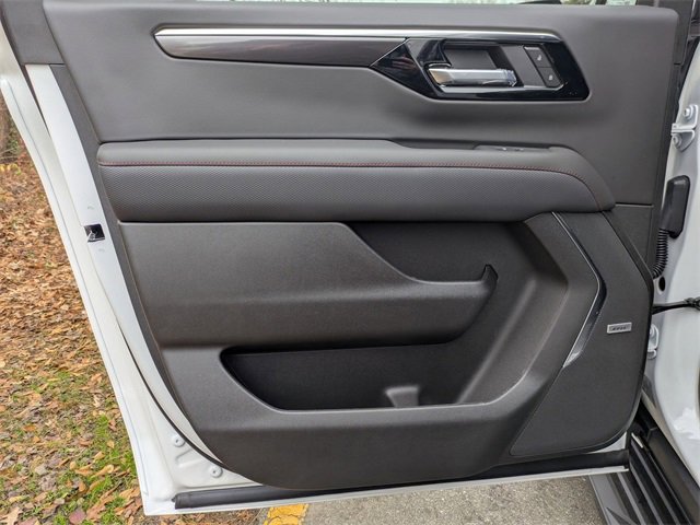 New 2026 Chevrolet Suburban RST w/ Comfort Package image 26