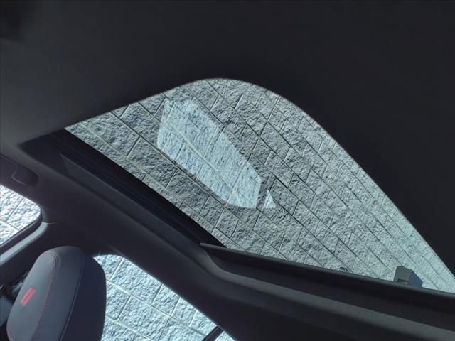 New 2024 Dodge Hornet R/T image 16