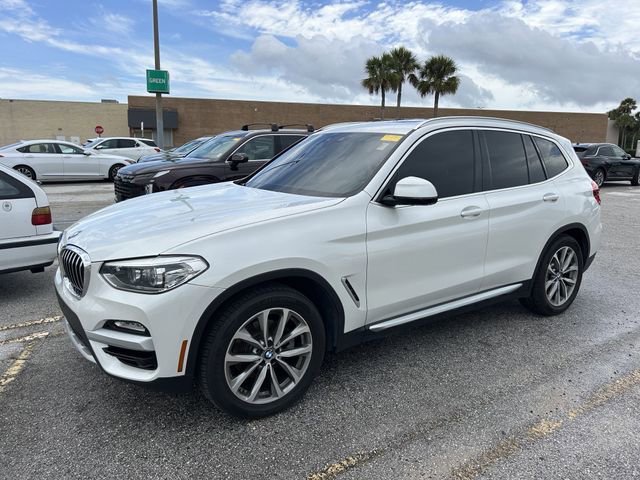 Used 2021 BMW X5 xDrive45e w/ Premium Package AWD/4WD image 4