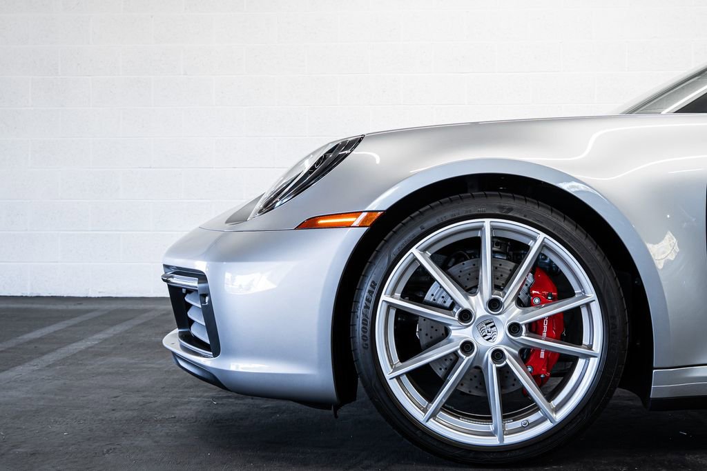 Used 2024 Porsche 911 Carrera 4S image 12
